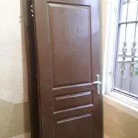 درب چوبی سرویس بهداشتی