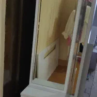 آینه قدی به همراه باکس آرایشی وپاتختی دوتا کشو