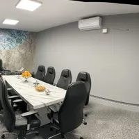جذب نیروی پر انرژی و با انگیزه خانم و آقا