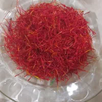 ۱ کیلو زعفران به وعده داده میشود....