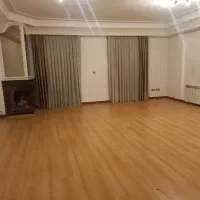 ۹۰ متر سعادت آباد/شمال کاج/غرق در نور