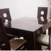 میز ناهار خوری ۴ نفره