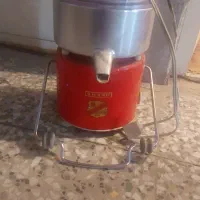 آبمیوه گیری شارپ