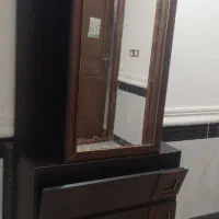 جاکفشی‌‌کاملا سالم‌جاداروجالباسی‌آینه دار