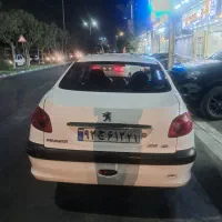 ۲۰۶ اس دی وی ۸