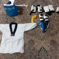 وسایل تکواندو و لباس درحد
