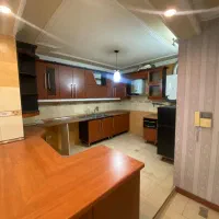 ۲خوابه ۹۵متر پاسداران (تمام جنوبی و خوش نقشه)