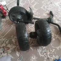 چرخ های سه چرخه