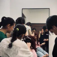 آموزش و خدمات تخصصی بافت مو مبتدی تا حرفه‌ای