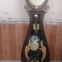 ساعت وایساده