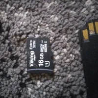 کارت حافظه(رم ۱۶ گیگ)