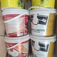 سطل رنگ خالی