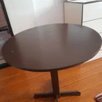 میز دایره ای