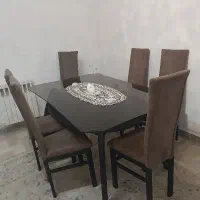 میز ناهار خوری شش نفره