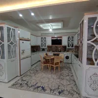 ویلایی دربست/200 مترزمین/دوطبقه باهم