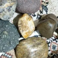 سنگ|کلکسیون اشیاء عتیقه|رشت, پیرکلاچای|دیوار