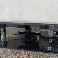 میزتلویزیون شیشه ای