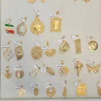 پلاک طلا بدون‌اجررت ، ایران زمین