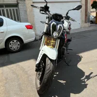 بنلی ۳۰۰