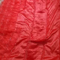 رو تختی با دو عدد رو بالشتی