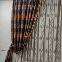 والان پرده کنار سالن