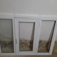 پنجره آلومینیومی دوجداره  ۱ × ۱/۴۰ متر.