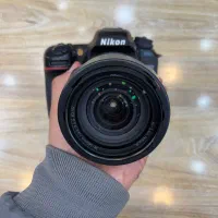 دوربین Nikon D7500 با لنز 18-140mm