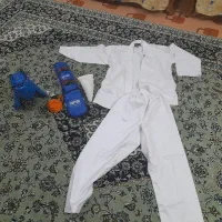 لباس و وسایل کاراته