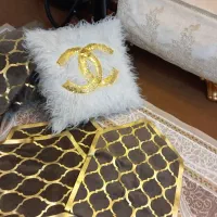 کاور کوسن و رومیزی