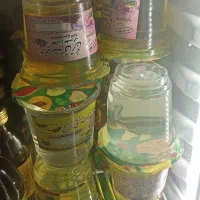 عرقیات لیوانی