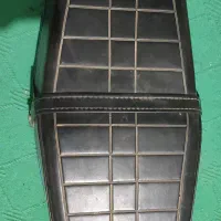 زین صندلی و اگزوز
