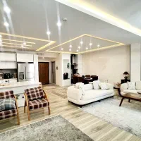 210متر۳ خواب نوساز/سوئیت مهمان/2عدد پارکینگ