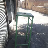 چها پایه فلزی محکم