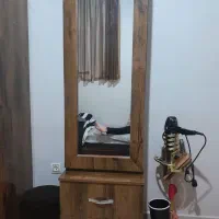 میز اینه و کمد