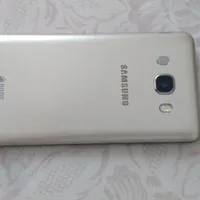 سامسونگ Galaxy J5 (2016) با حافظهٔ ۱۶ گیگابایت