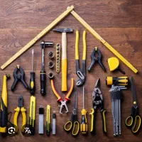 فروش حدود بیست سی کارتن رنگ و ابزارآلات