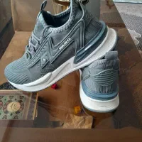 کتونی سایز ۴۲