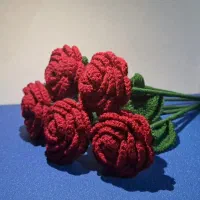شاخه گل رز بافت