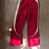 شلوار اسکی و کوه