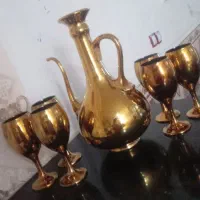 پارچ و لیوان طلایی