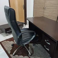 میز و صندلی اداری
