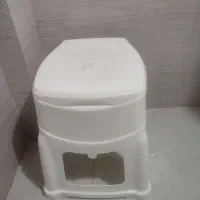 توالت فرنگی درحدنو