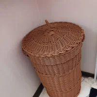 سبد رخت حصیری