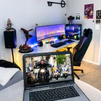 دو لپ‌تاپ اقتصادی Dell i7 و Fujitsu i5