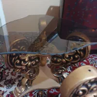 میز منبت طلایی مبل راحتی دستک پرده