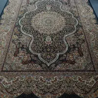 فرش و تخت خواب دونفره و تشک