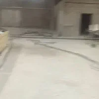 ملک تجاری ۹۰۰ متری با پارکینگ اختصاصی