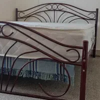 تخت فلزی و تشک رویال