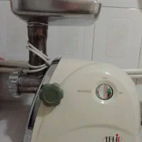 چرخ گوشت سالم و پرقدرت