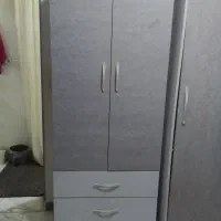 کمد لباس رلی و سفارشی دادم درست کردن سه سال میشه